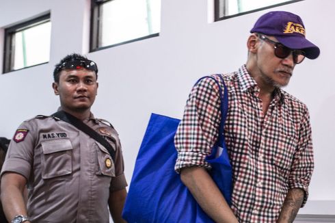 Tio Pakusadewo Bebas dari Penjara, Mengaku Insaf dan Kembali Syuting 