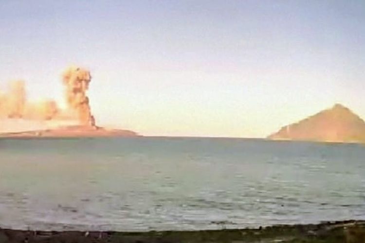 Gunung Anak Krakatau Sering 
