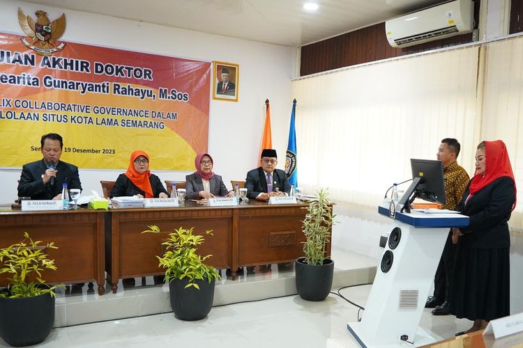 Wali Kota Semarang Hevearita Gunaryanti Rahayu berhasil menyelesaikan studi S3 atau Program Studi (Prodi) Doktor Administrasi Publik di Fakultas Ilmu Sosial dan Ilmu Politik (Fisip) Universitas Diponegoro (Undip) Semarang dengan Indeks Prestasi Kumulatif (IPK)sempurna 4.00 atau Summa Cumlaude.