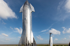 Teknologi Antariksa SpaceX dan Pertahanan Keamanan Negara
