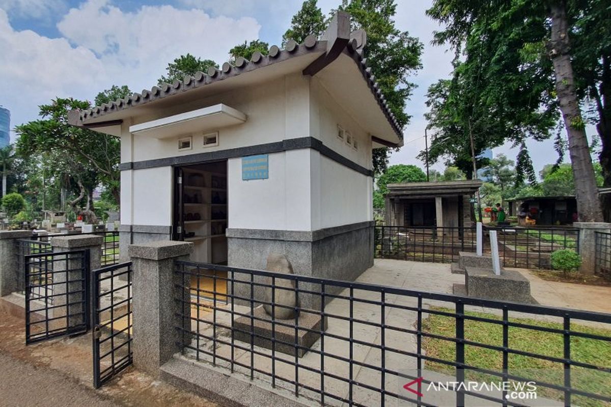 Rumah Abu Jepang di TPU Petamburan, Tanah Abang, Jakarta Pusat. (ANTARA/Livia Kristianti)