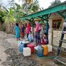 Kekeringan, Warga Bima Tempuh Jarak 2 Km demi Air Bersih
