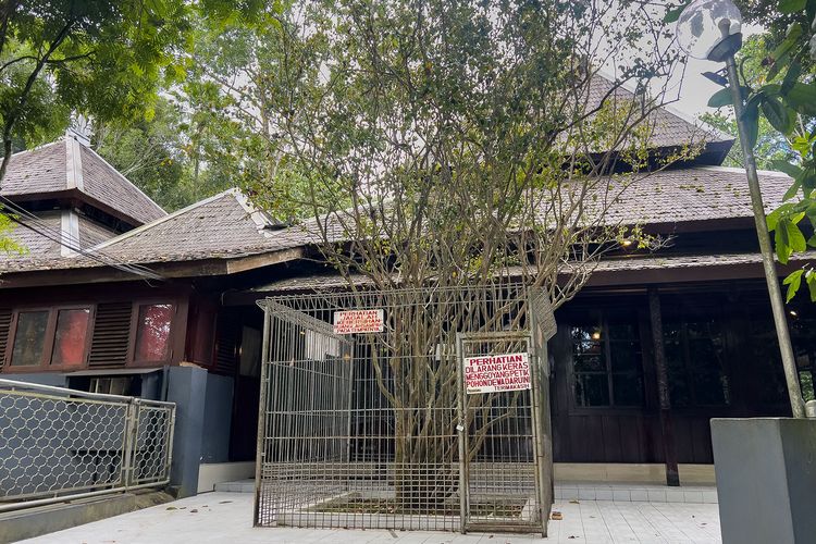 Pesarean Gunung Kawi, Sebenarnya Tempat Apa?