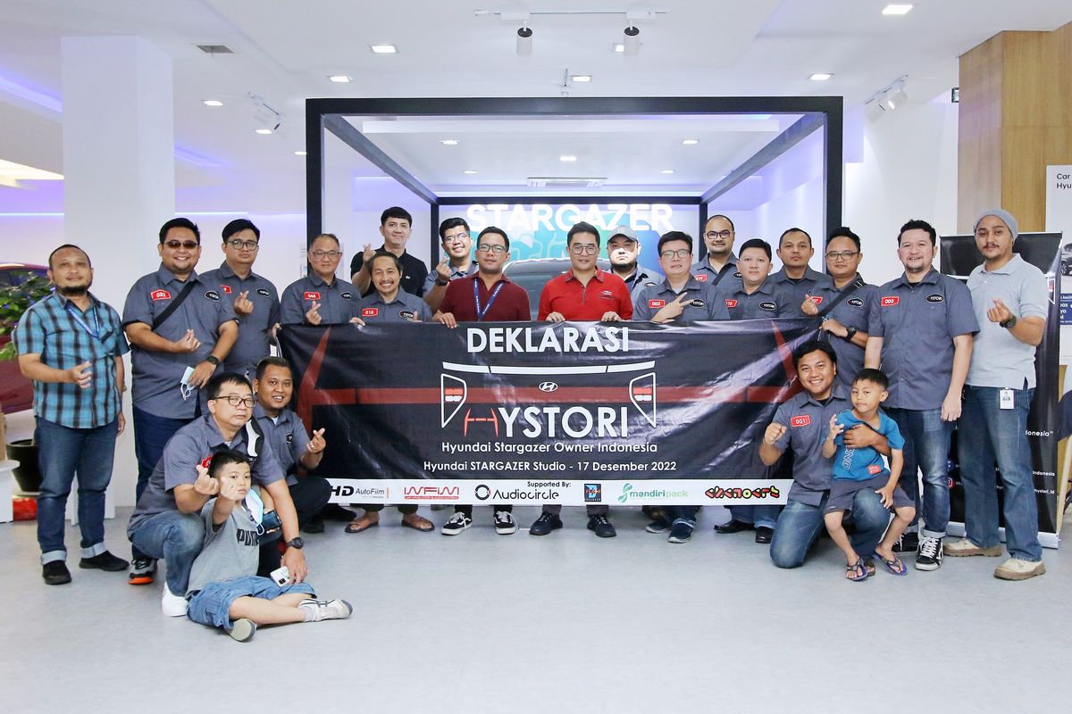 Pengguna Hyundai Stargazer resmi membuat ikatan dalam sebuah klub bernama Hyundai Stargazer Owner Indonesia atau disingkat HYSTORI. 