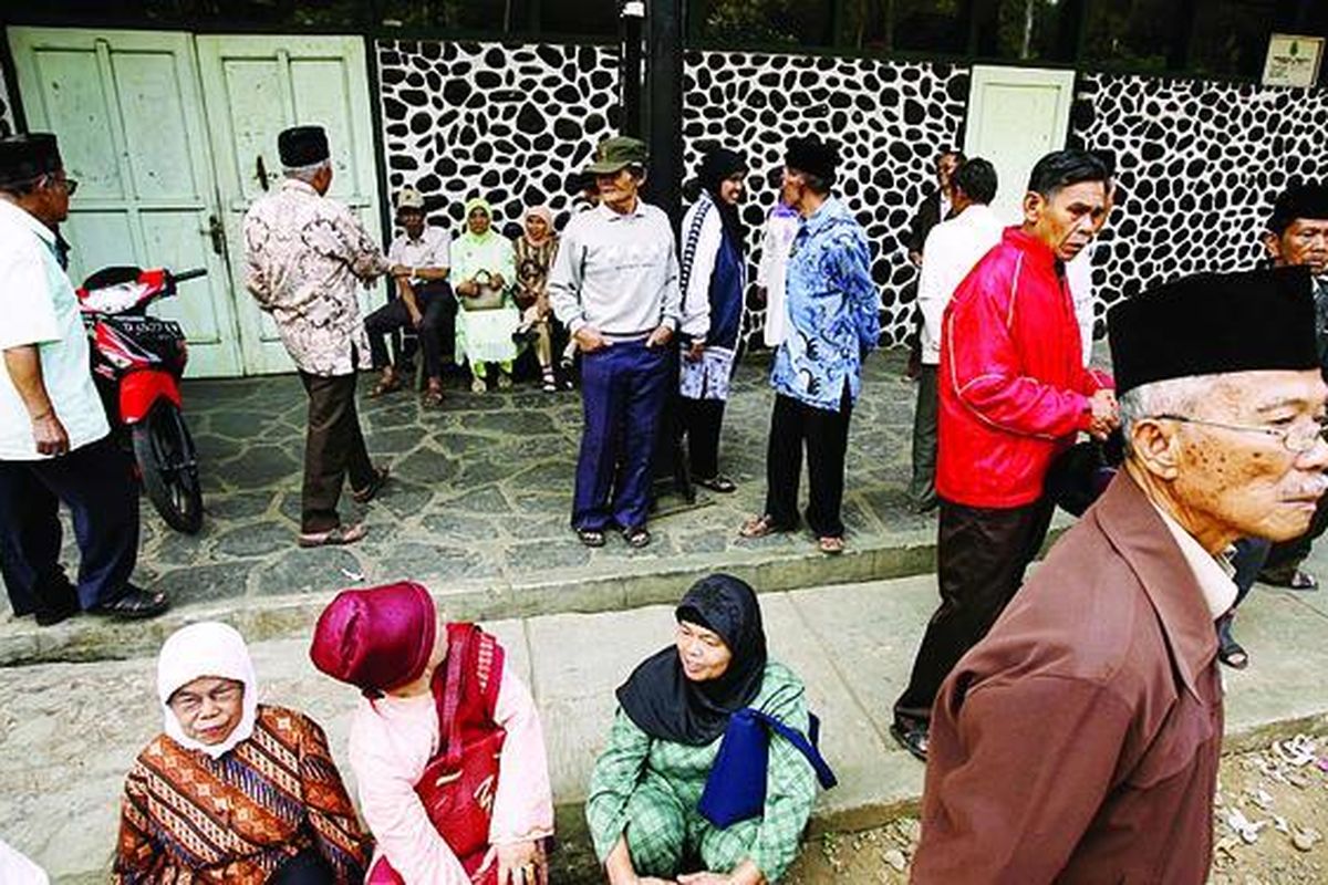 ilustrasi pensiunan pegawai negeri