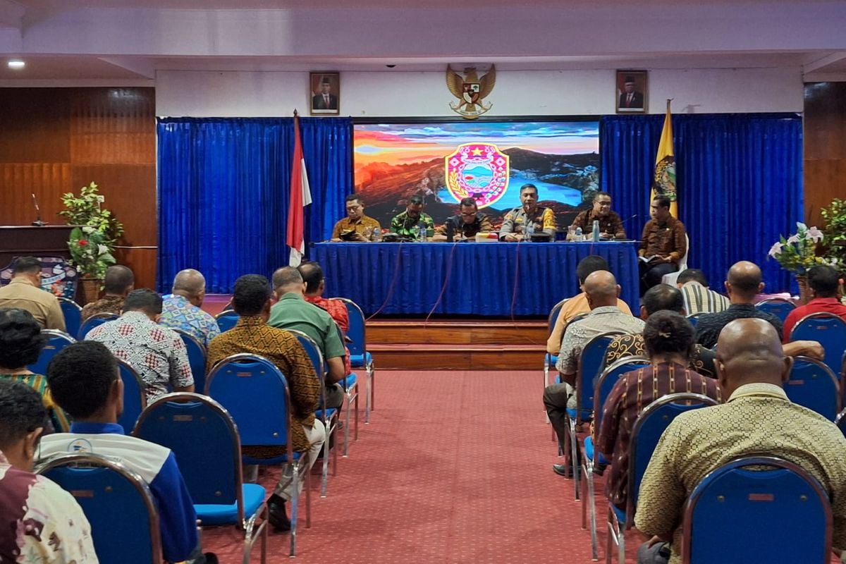 Pemkab Ende melakukan rapat persiapan untuk Rakor Jaket Bung Karno.