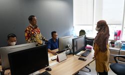 Tingkatkan Kinerja Pegawai, Kepala LKPP Hendi Buka Layanan Call Center 24 Jam