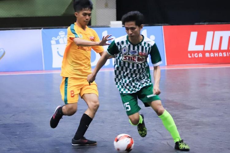 Pada laga Liga Mahasiswa Futsal Nationals Season 7 di Malang, Sekolah Tinggi Ilmu Ekonomi Bhakti Pembangunan (STIE BP), Jakarta kalahkan Politeknik Negeri Sriwijaya (Polsri) Palembang, dengan skor 3-2, Rabu (27/11/2019).