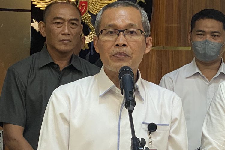 Wakil Ketua KPK Alexander Marwata di Kantor Kemenko Polhukam, Jakarta, Senin (19/9/2022).