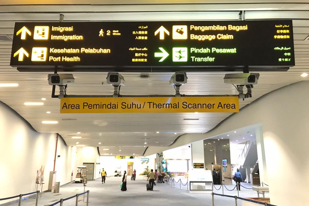 Thermal scanner kedatangan internasional Bandara Soekarno-Hatta, Selasa (3/3/2020)