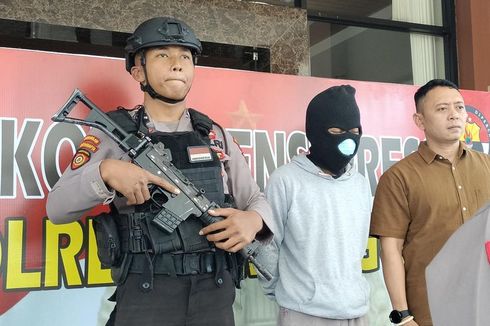 [POPULER NASIONAL] Irwasum Diminta Usut Polisi Bawa Senapan di Jumpa Pers Siswa Bakar Sekolah | Cerita Eks NII Sebut Al Zaytun Pusat Kaderisasi