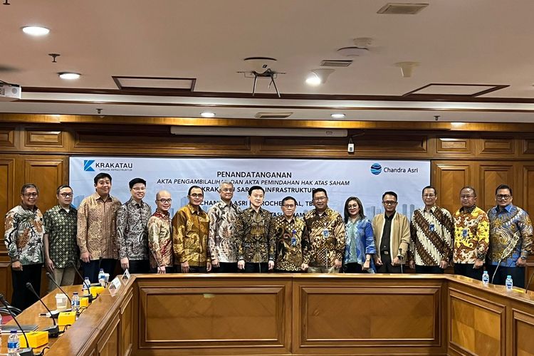 Penandatanganan Penutupan Transaksi atas Conditional Shares and Purchase Agreement PT Krakatau Sarana Infrastruktur dan PT Chandra Asri Petrochemical Tbk