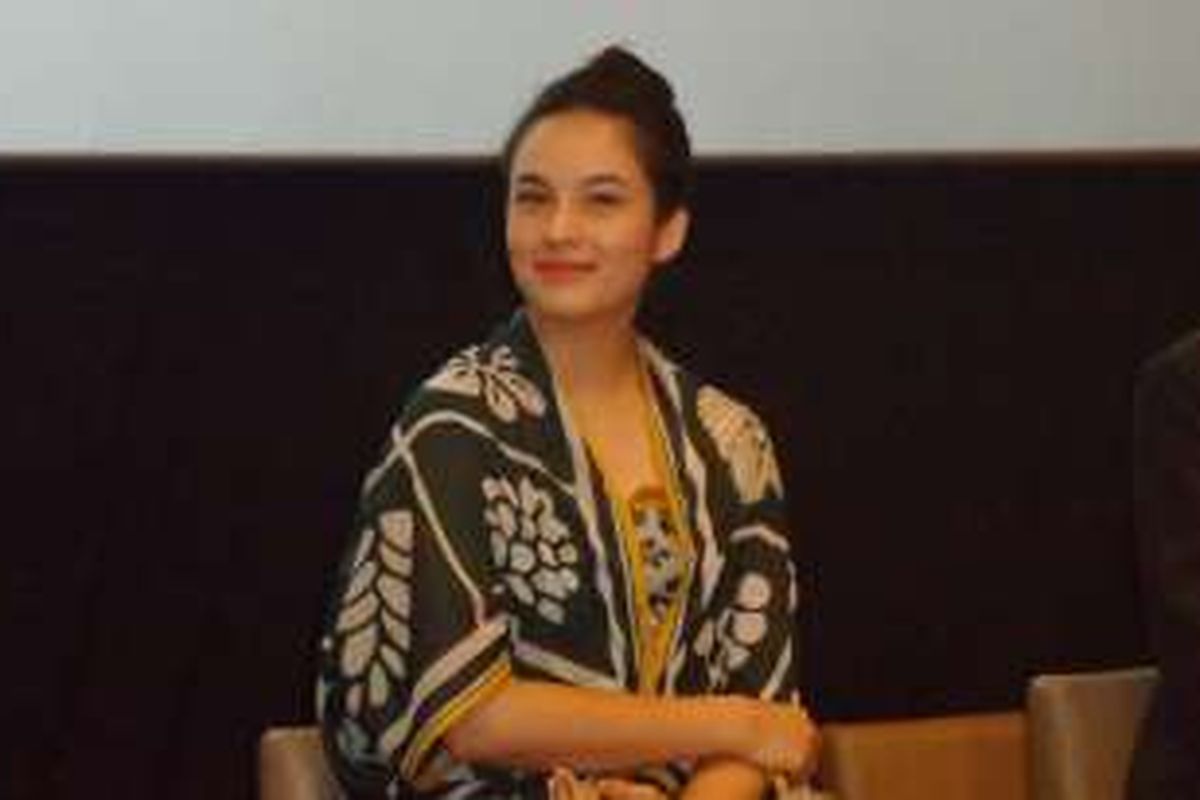 Chelsea Islan diabadikan usai menghadiri jumpa pers Japanese Film Festival (JFF) 2016 di Cinemax fX Lifestyle Sudirman, Jakarta Pusat, Kamis (17/11/2016).