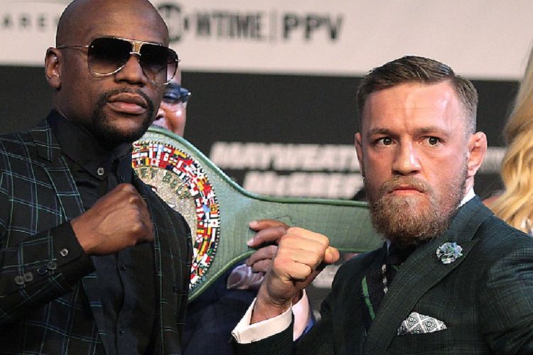 Floyd Mayweather dan Conor McGregor hadir pada acara jumpa pers jelang duel keduanya, Rabu (23/8/2017). 