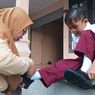 Hari Pertama Sekolah, Kecemasan Orangtua dan Murid Baru yang Masih Mengantuk