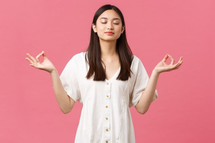 Relaksasi bukan sekadar cara menenangkan diri. Psikiater menjelaskan, teknik sederhana ini bisa bantu menurunkan stres.