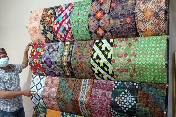 Batik canting buatan UMKM  Kota Rangkasbitung Kabupaten Lebak