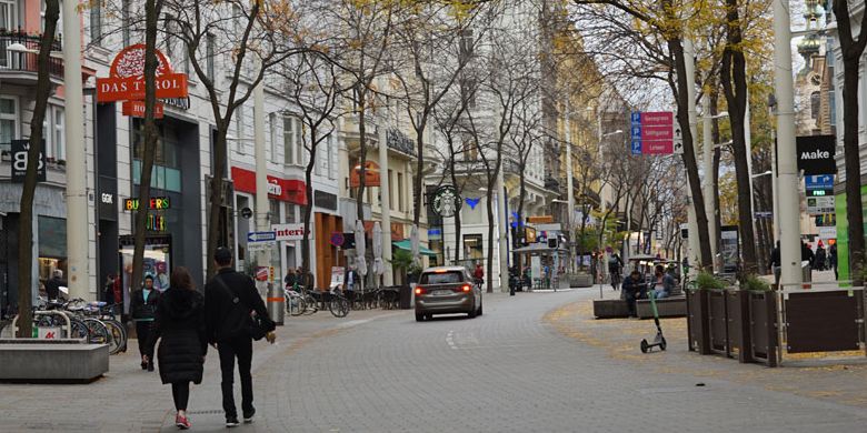 Suasana Kota Wina di Austria.