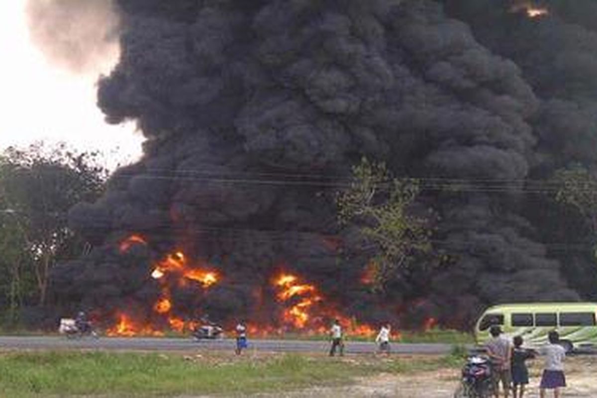Hingga Rabu (3/10) siang ini, empat orang dipastikan tewas dalam kebakaran pipa minyak mentah di pipa Elnusa.
