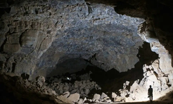 Studi Ungkap Manusia Purba Tinggal di Terowongan Gunung Berapi 