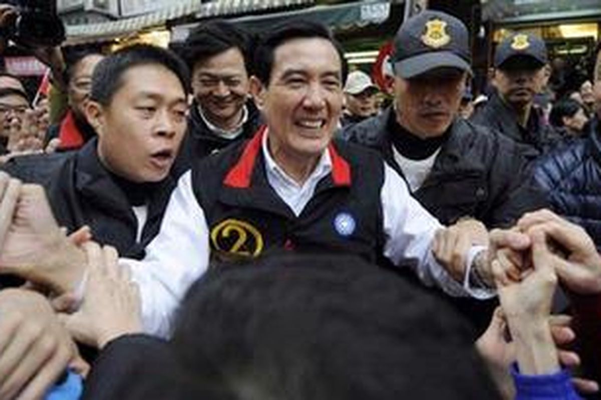 Presiden Taiwan Ma Ying-jeou berkampanye dalam pemilihan presiden yang akan digelar Sabtu (14/1/2012).