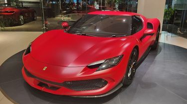 Ferrari Mau Jualan Mobil Bekas di Indonesia