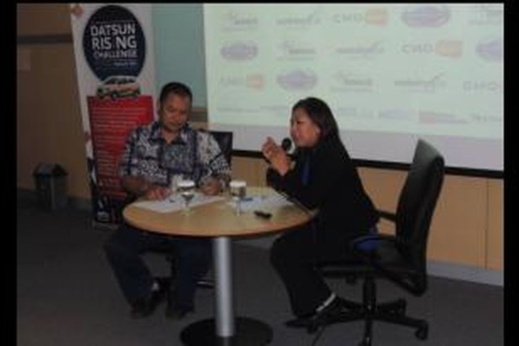 Di acara CMO Chat with Nissan Motor Indonesia, Senin (10/2/2014) lalu di Kampus BINUS Senayan, Binus Business School menghadirkan Indriani Hadiwidjaja, Head of Datsun Indonesia, untuk membagikan ilmunya tentang pemasaran dan cara pemasaran kreatif diciptakan dengan memanfaatkan peluang dan tantangan yang ada. 
