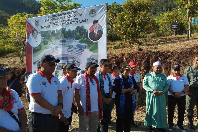 Menteri LHK Siti Nurbaya Bakar saat melakukan kunjungan kerja di Kalsel, Selasa (30/7/2019)
