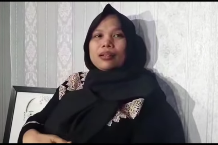 Irma, istri almarhum komedian Sapri Pantun