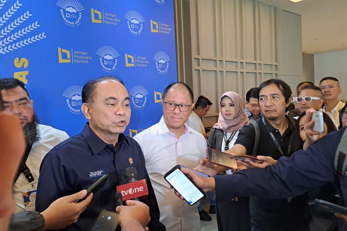 Menteri Komunikasi dan Informatika (Menkominfo) Budi Arie Setiadi ditemui usai menghadiri Munassus JAPNAS di Jalan TB Simatupang, Jakarta Selatan, Rabu (4/10/2023).