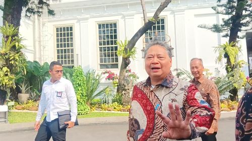 Airlangga Bertemu Khofifah Malam Ini, Bahas soal Emil Dardak pada Pilkada Jatim