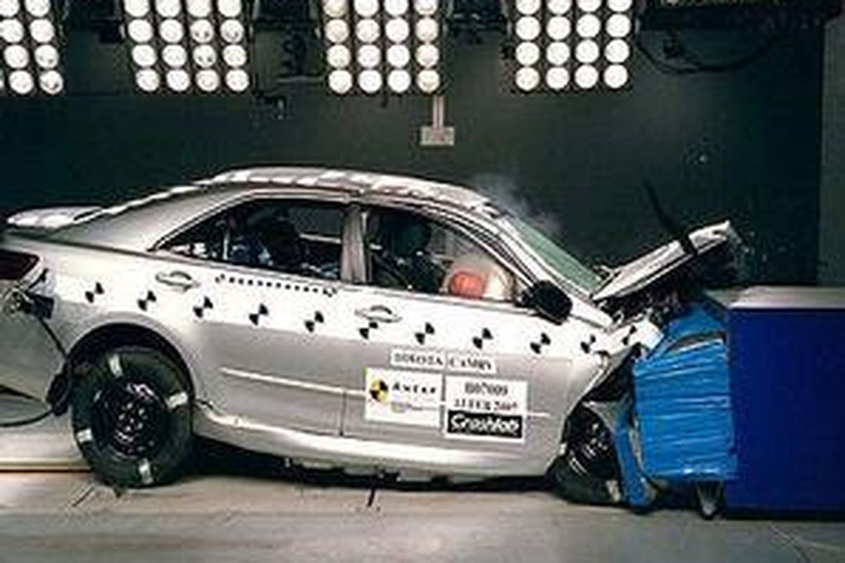 Toyota hasnt upgraded the Camrys safety package since this test in 2007.