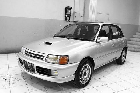 Lihat Kisaran Harga Mobil Seken Toyota Starlet Kotak dan Kapsul