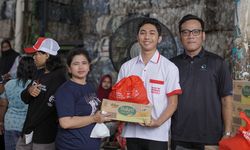 Wings Peduli dan ATMI Cikarang Ubah Sampah Jadi Uang Kuliah