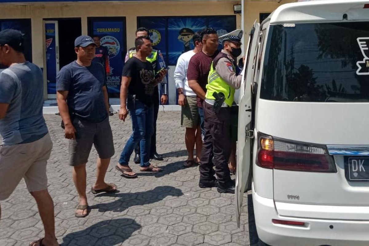 Pelaku pencurian spesialis toko bangunan diamankan saat hendak kabur ke Bali, Rabu (28/9/2022). 