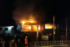 Kantor Bappeda Kabupaten Nias Terbakar