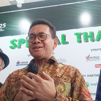 Mendag Budi Santoso memberikan keterangan usai menghadiri acara IFRA Business Expo 2025 di JCC, Senayan, Jakarta, Jumat (29/8/2025). 