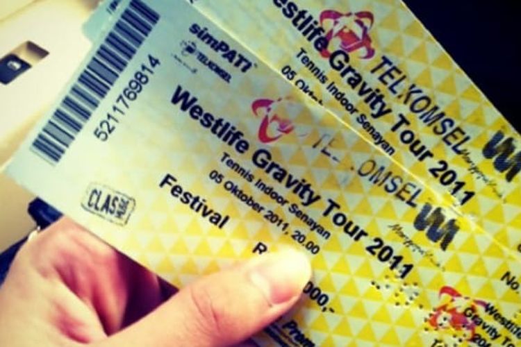 Tiket Konser Westlife tahun 2011 milik Pevita Pearce yang diunggah melalui akun Intsagramnya