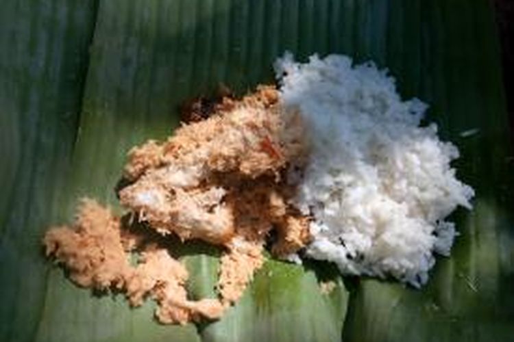 Pecel pitik salah satu makanan khas Kabupaten Banuuwangi yang hanya munc saat selamatan desa