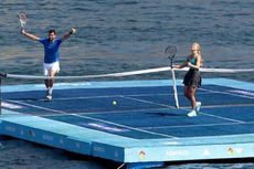Dimitrov dan Bouchard Bermain Tenis di Atas Air