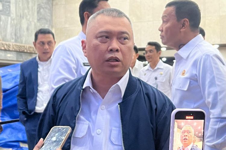 Menhub Minta Aplikator Beri Penjelasan ke Ojol soal Potongan Aplikasi 8 Persen