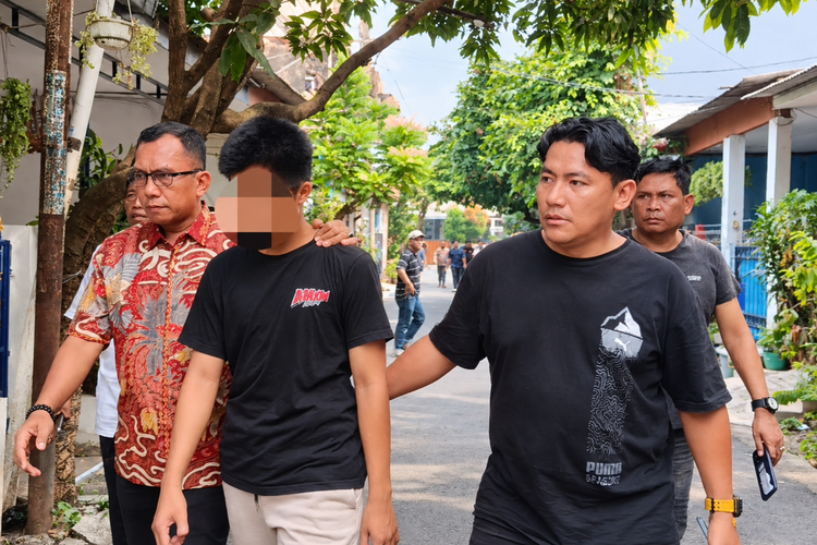 Pemuda 18 Tahun di Bekasi Terekam CCTV Diduga Transaksi Sabu, Polisi Telusuri Jejak di Instagram