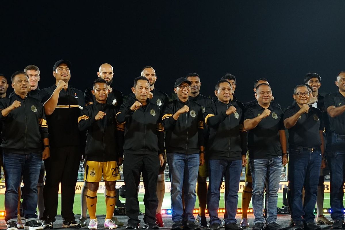 Bhayangkara Presisi Lampung FC memperkenalkan skuadnya untuk musim 2025-2026 di Stadion Sumpah Pemuda, Lampung, Senin (28/7/2025).