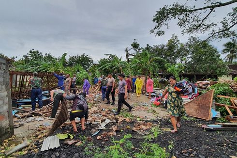 Lebih dari 400 Rumah Terdampak Angin Kencang, Pemkab Gunungkidul Tetapkan Tanggap Darurat