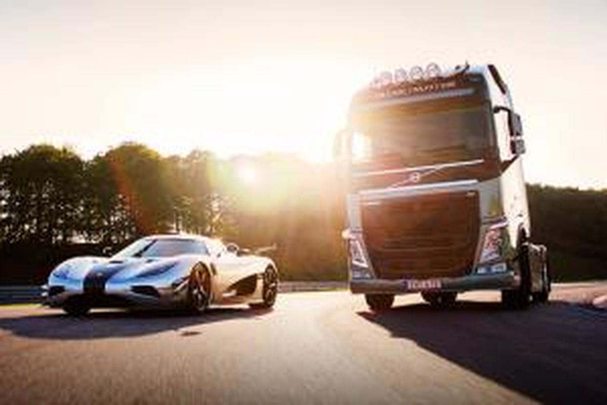 Truk Volvo FH adu kecepatan dengan Koenigsegg One:1.