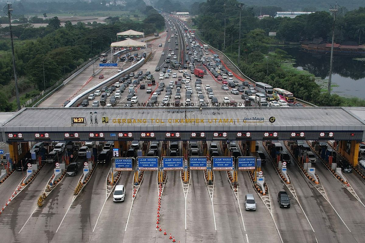 PT Jasa Marga (Persero) Tbk bersama sejumlah Badan Usaha Jalan Tol (BUJT) akan memberikan diskon tarif tol sebesar 20 persen di sejumlah ruas jalan tol strategis selama 10 hari dalam periode Juni hingga Juli 2025.