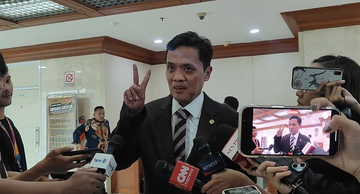 PDI-P Duga Jokowi Cawe-cawe pada Pilkada, Gerindra Sindir Perolehan Suara Seperti "HP Lowbatt"