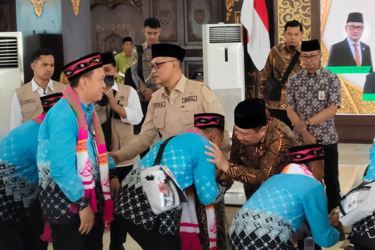 Menhaj Gus Irfan Sebut Separuh Lebih Jemaah Haji Indonesia Telah Diberangkatkan ke Tanah Suci
