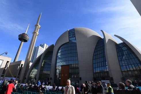 5 Fakta Menarik Masjid di Jerman, Termasuk Jarang Mengumandangkan Azan