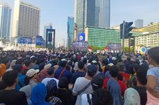 Pencanangan HUT ke-497 Jakarta, Heru Budi Bagi-bagi Sepeda ke Warga